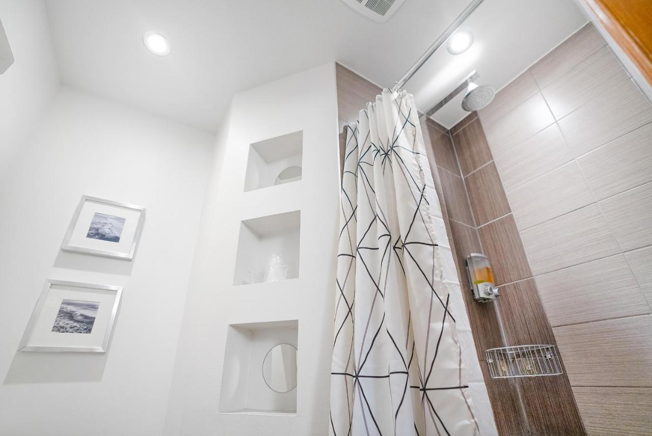 Accueil Chez Francois Bed & Breakfast Монреал Екстериор снимка
